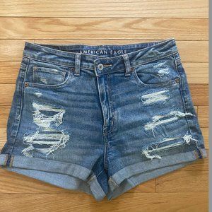 American Eagle mom short with ripped detailing and cuffed hem; size 8